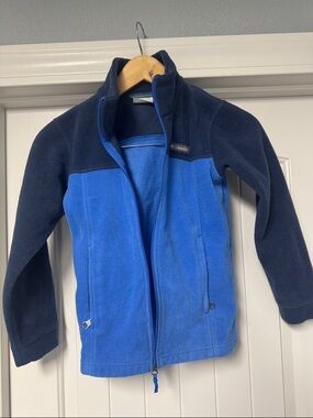 Columbia Two-Tone Navy and Bright Blue Fleece Jacket